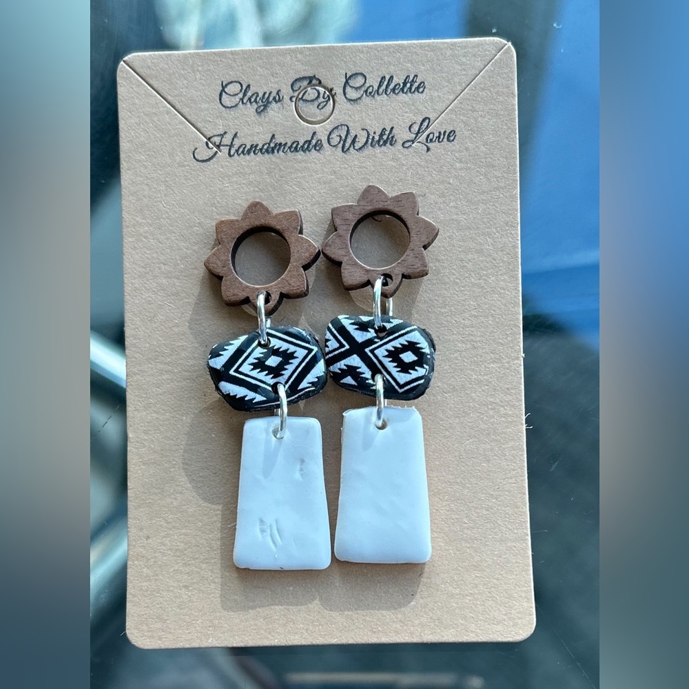 Handmade polymers clay earrings